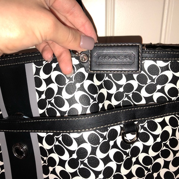 SOLD Coach diaper bag - Picture 4 of 6